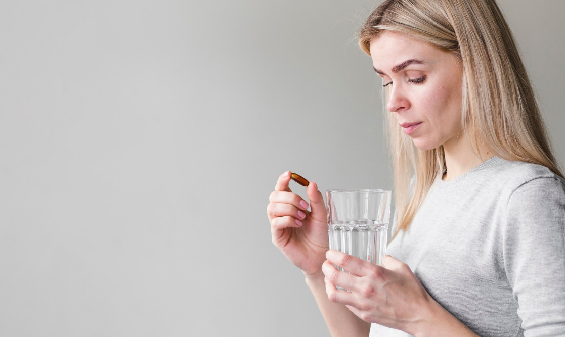 Natural Estrogen Blockers and Aromatase Inhibitor Supplements